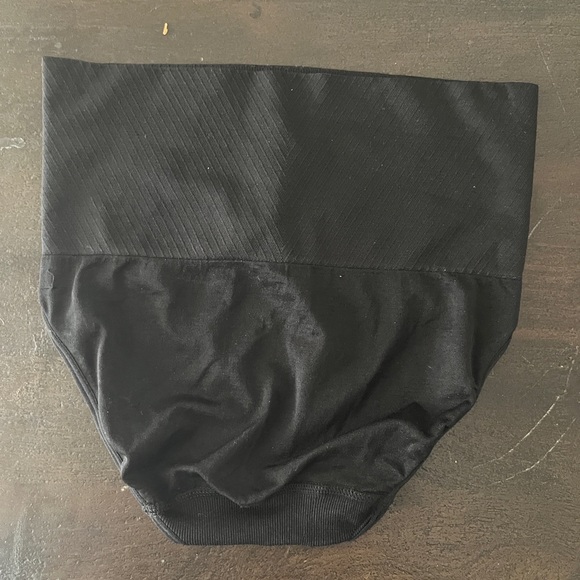 Skinny girl shape wear size s - Picture 2 of 3